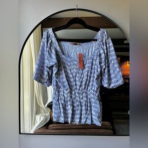 BELLDINI | BNWT Embroidered peplum top | size large